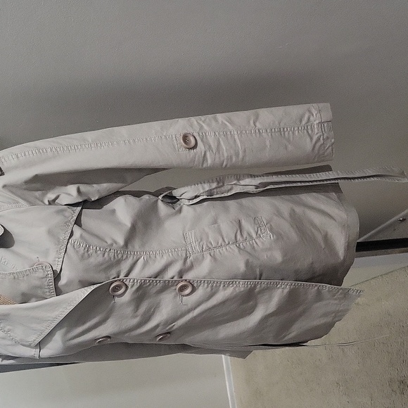 100% Cotton Beige Cream Trench Coat/Jacket in Size Small - Picture 8 of 14